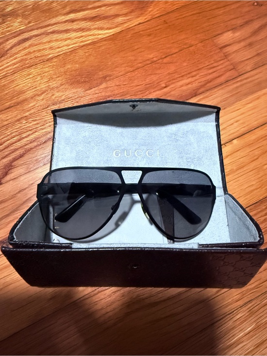 Gucci Other - Gucci Black Aviator Sunglasses with Dark Lenses GG 2252/S